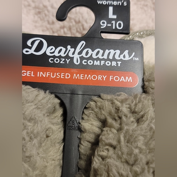 NWT Dearfoam Khaki Washable Gel Infused Memory Foam Large - Picture 4 of 7